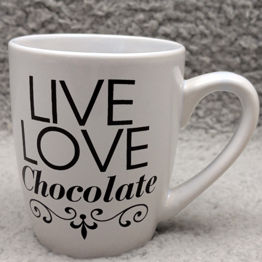 GALERIE Hershey's - Live Love Chocolate - 12 oz White 4" Coffee Mug Tea Cup